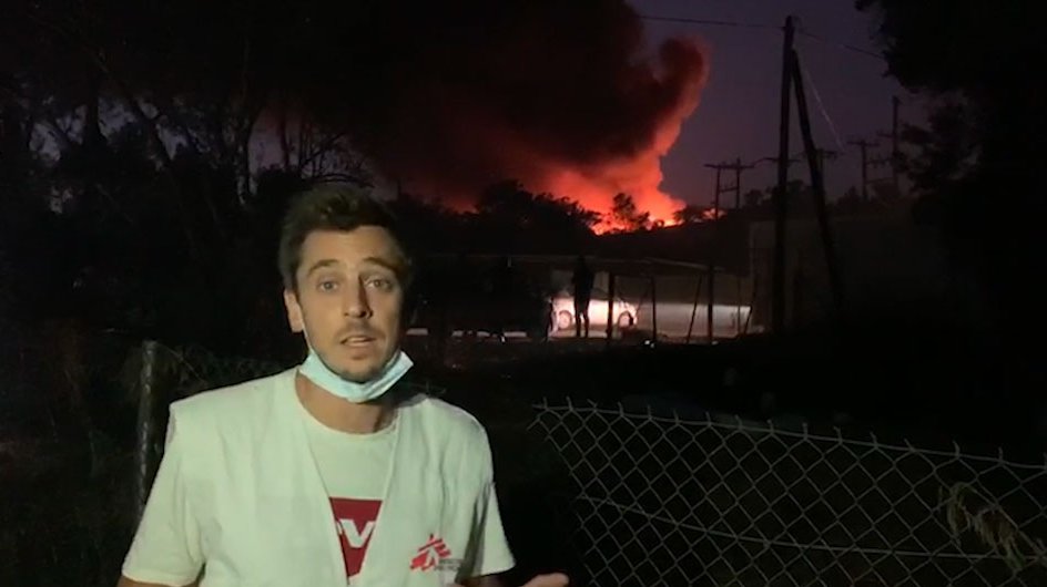 Video: kamp Moria in vlammen
