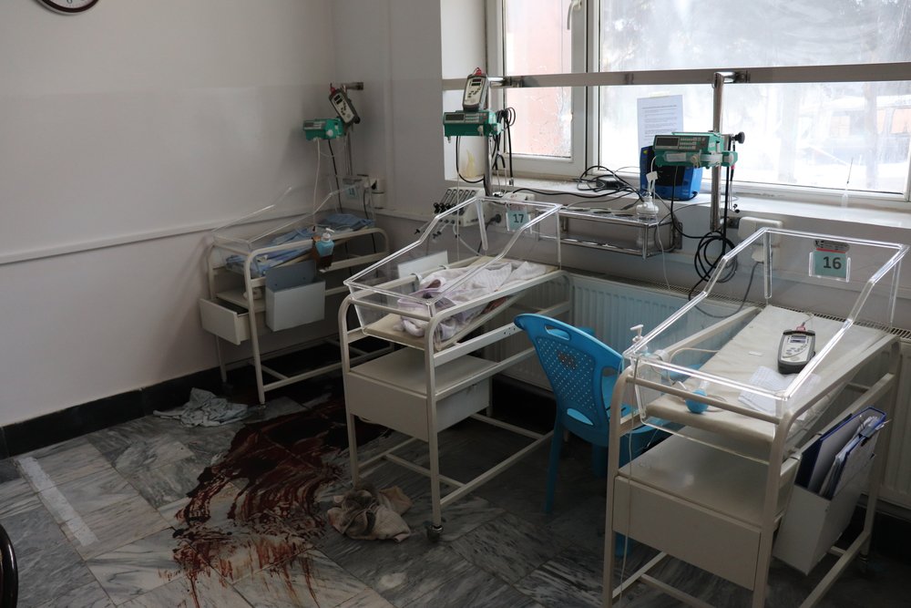 Neonatale unit kraamkliniek Artsen zonder Grenzen na aanval Kabul, Afghanistan © Frederic Bonnot/MSF