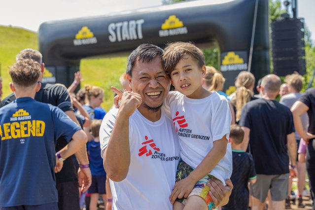Deelnemers Mud Masters 2025 voor Artsen zonder Grenzen bij start