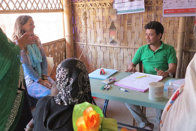 Marcella Kraay in een van de ziekenhuizen van Artsen zonder Grenzen in Bangladesh