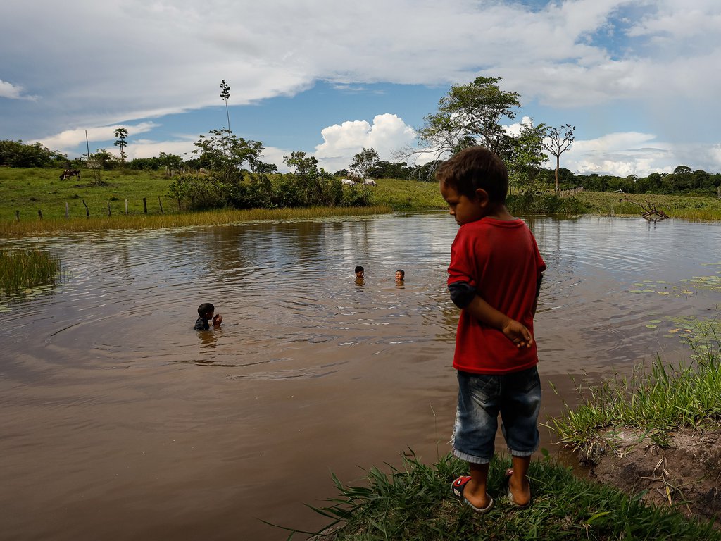 Venezuela-water-MSB153390_Medium (1)