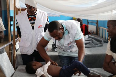Artsen zonder Grenzen biedt medische noodhulp in conflictgebieden, bij natuurrampen en uitbraken van dodelijke ziektes.