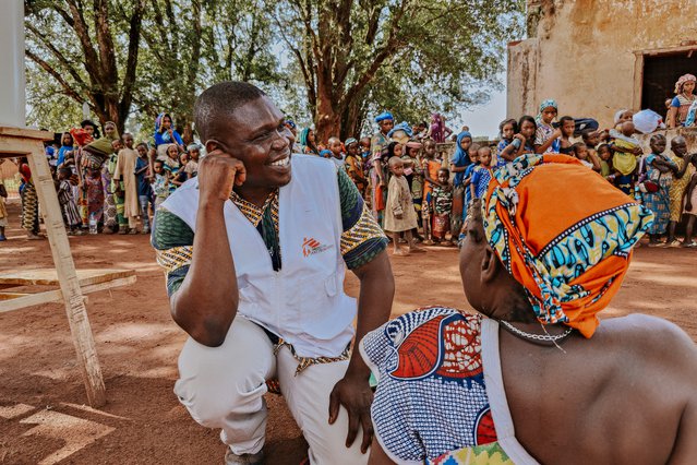 Medisch teamleider van Artsen zonder Grenzen tijdens een vaccinatiecampagne in de Centraal-Afrikaanse Republiek.