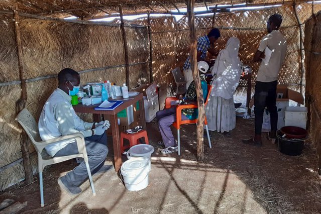 artsen zonder grenzen mobiele kliniek voor Ethiopische vluchtelingen in Soedan.
