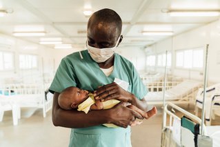 Een kijkje in ons moeder-en-kindziekenhuis in Sierra Leone
