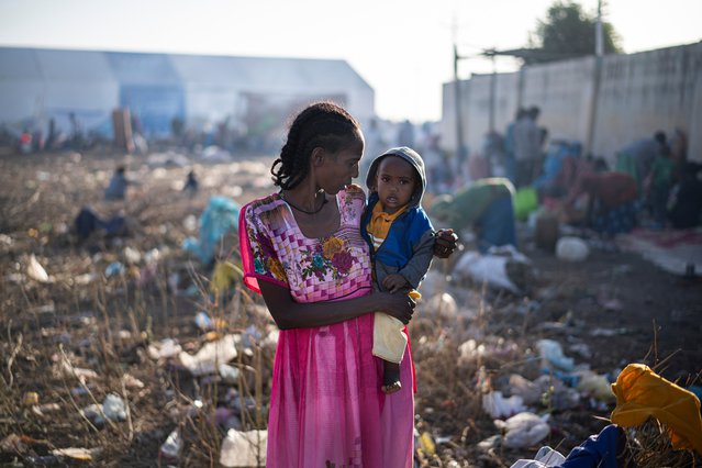 vrouw met baby gevlucht uit Ethiopië in Hamdayet, soedan