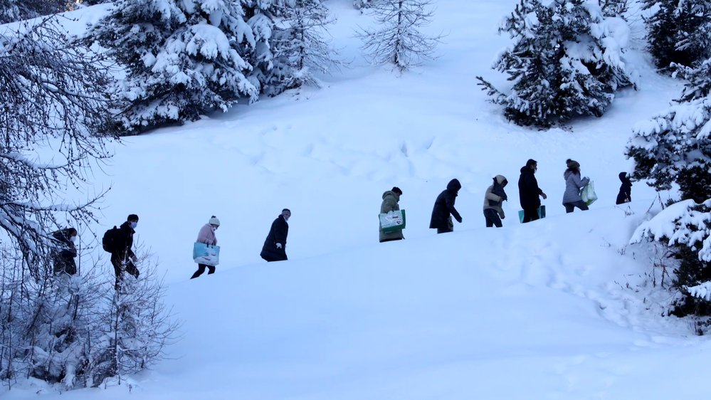 Wanhopige tocht door de bergen van Noord-Italië