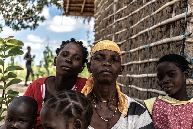 eten gezin voedsel mozambique hut huis familie