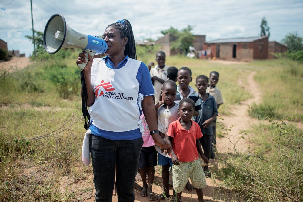 Artsen zonder Grenzen biedt hulp na de overstromingen in Mozambique in 2015