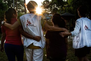 Hulpverleners en tieners in Mexico