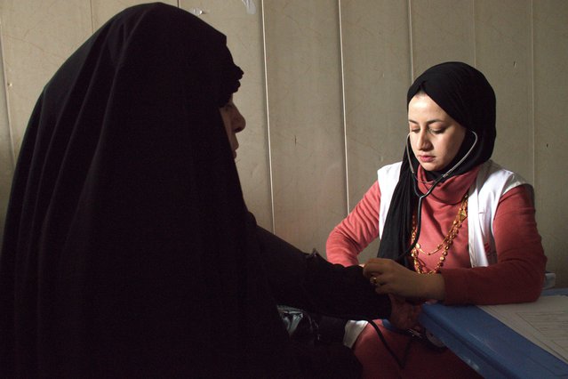 Patiënt wordt behandeld in kliniek in Irak | Artsen zonder Grenzen