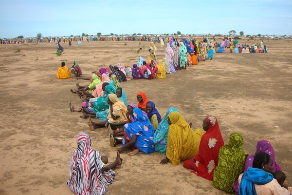 Hulp aan vluchtelingen in Darfur 2006
