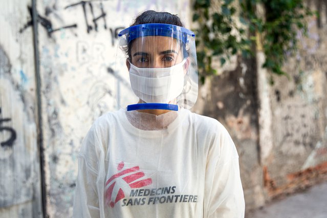 Hulpverlener Artsen zonder Grenzen met Corona gezichtsmasker