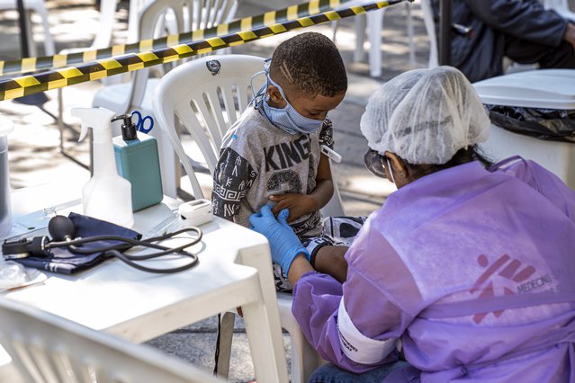 jongetje coronasymptomen brazilie onderzoek hulpverlener artsen zonder grenzen