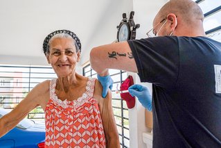 ouderen vaccinatie Puerto Rico MSF AzG
