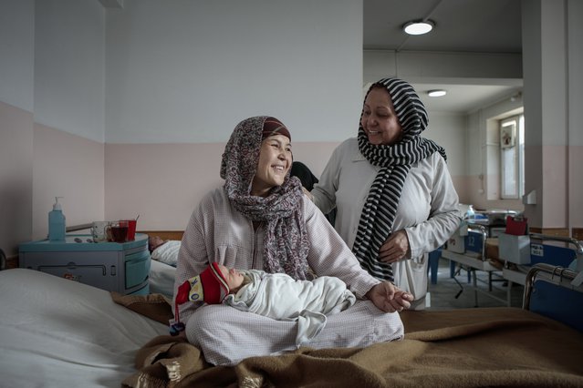 Tweeling in kraamkliniek Artsen zonder Grenzen Afghanistan. © Sandra Calligaro