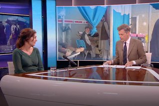 Operationeel manager Martine Flokstra in Nieuwsuur